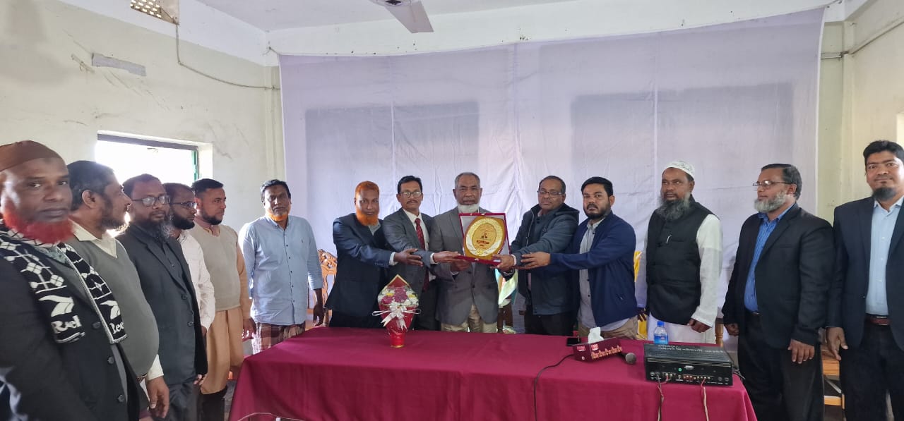 বিশ্বনাথে জমির আহমদ বহুমূখী উচ্চ বিদ্যালয়ে আলহাজ্ব  মোক্তার আলী সংবর্ধিত