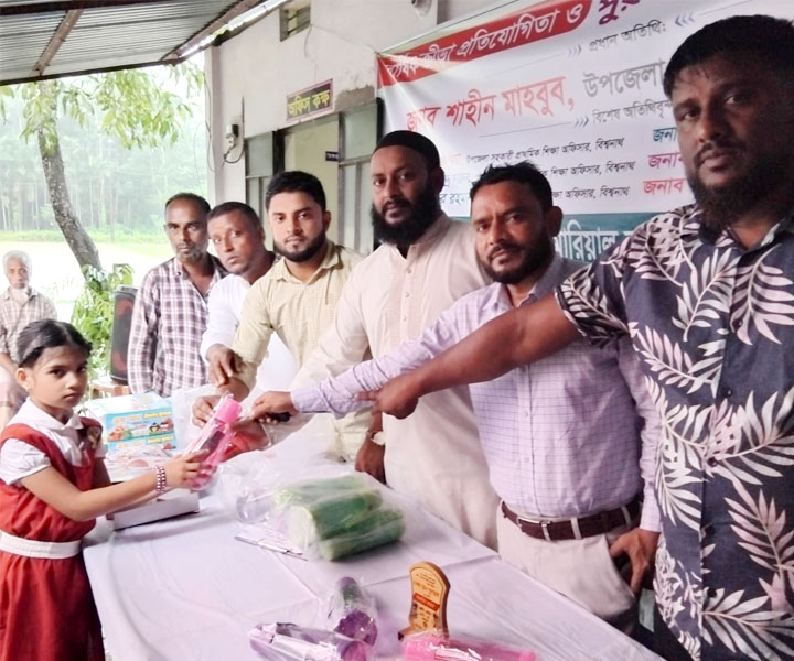 বিশ্বনাথে পণ্ডিত ছিপত আলী মেমোরিয়াল স্কুলের বার্ষিক ক্রীড়া প্রতিযোগিতার পুরস্কার বিতরণ
