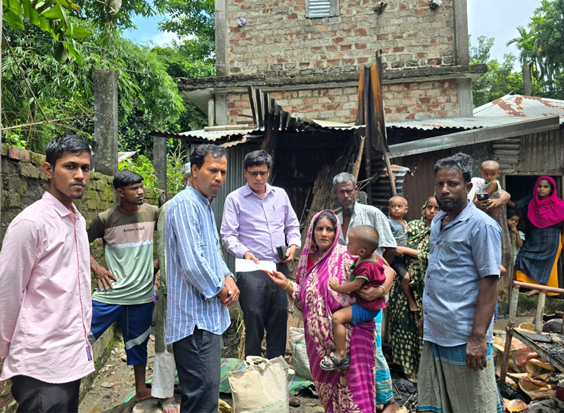 বিশ্বনাথে বৈদ্যুতিক শর্ট সার্কিটে পুড়ে ছাই নেহার মিয়ার বসতঘর